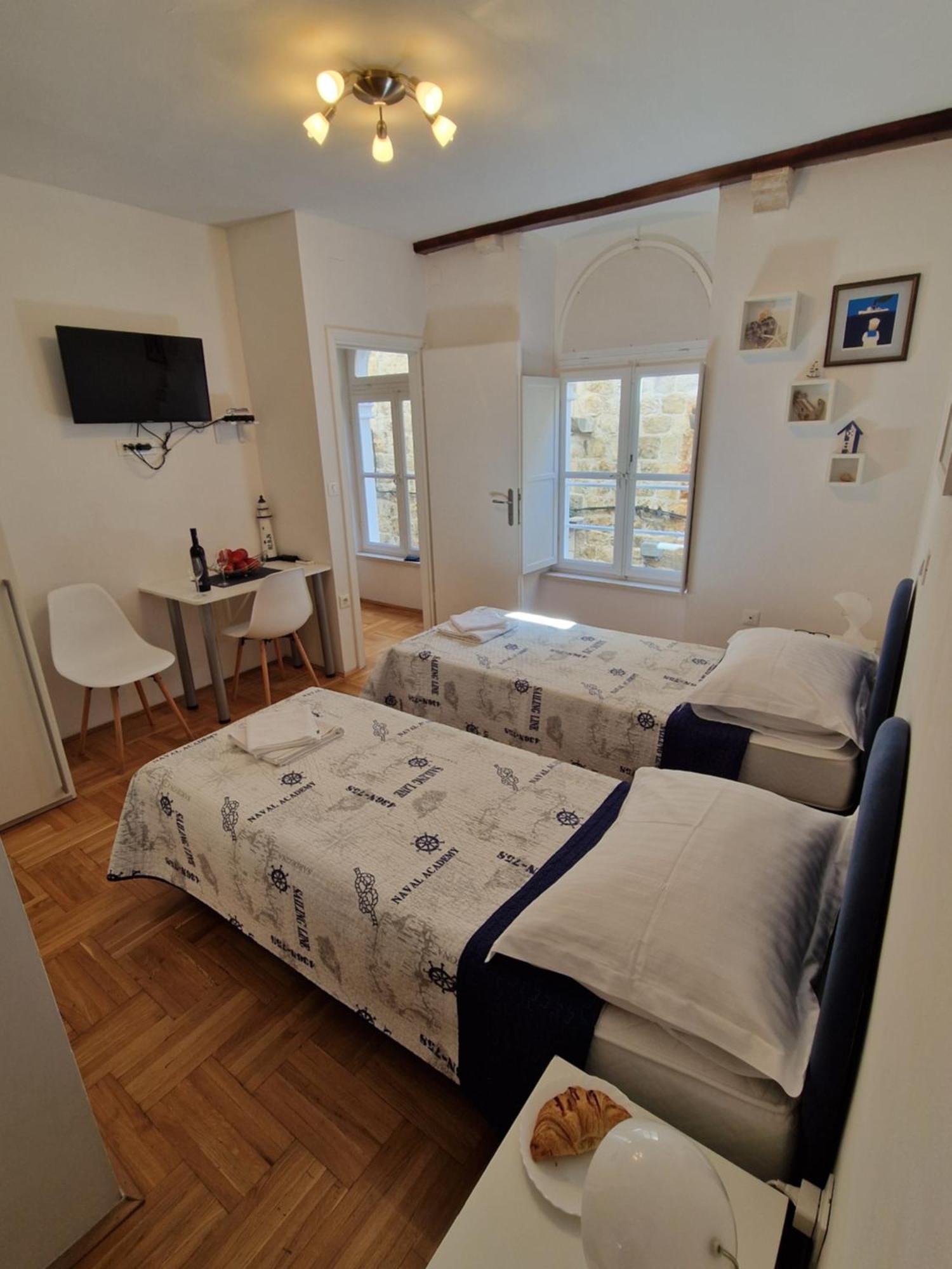 Apartments Karla Old Town Dubrovnik Exterior photo